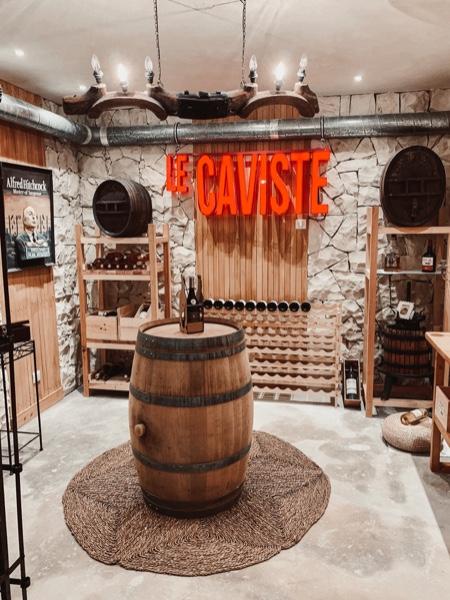 LE CAVISTE