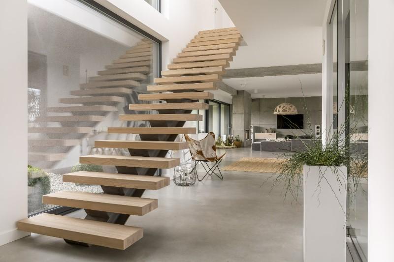 Mettre en valeur un escalier d’intérieur: est-ce si compliqué que ça ?