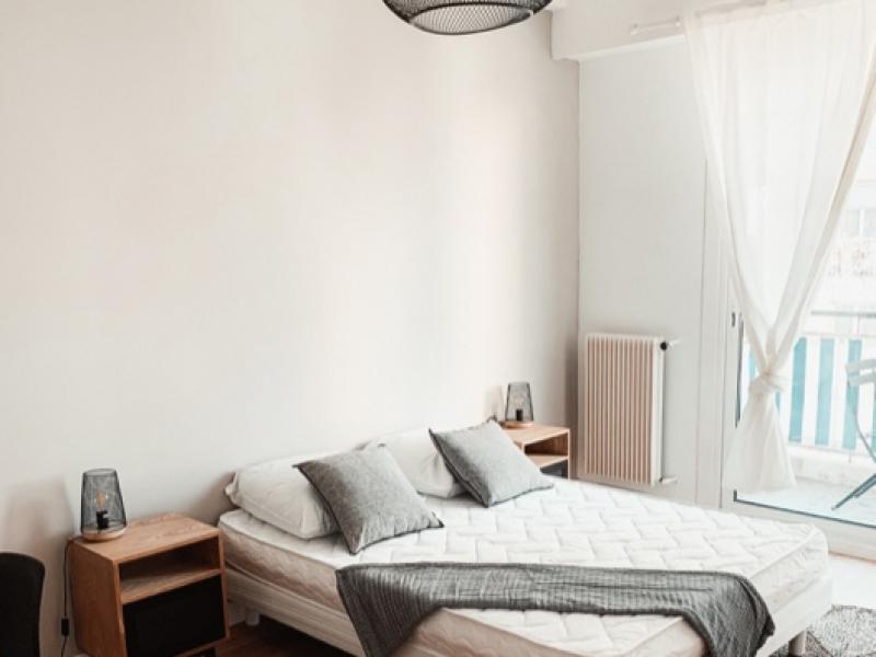RAYNAUD- Ameublement d'un appartement de 70m2 dédié à la location étudiante